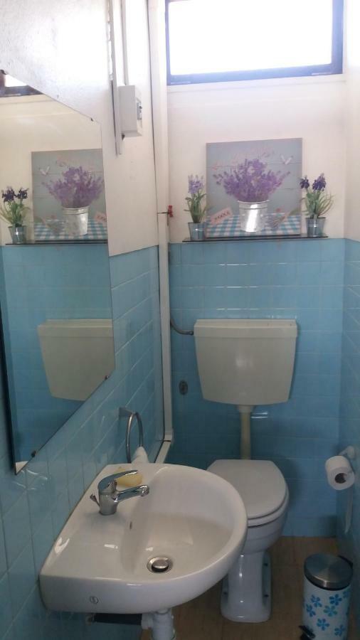 F! Lisbon Guest House מראה חיצוני תמונה