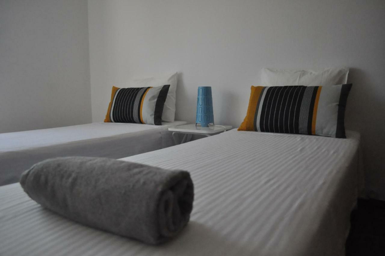 F! Lisbon Guest House מראה חיצוני תמונה
